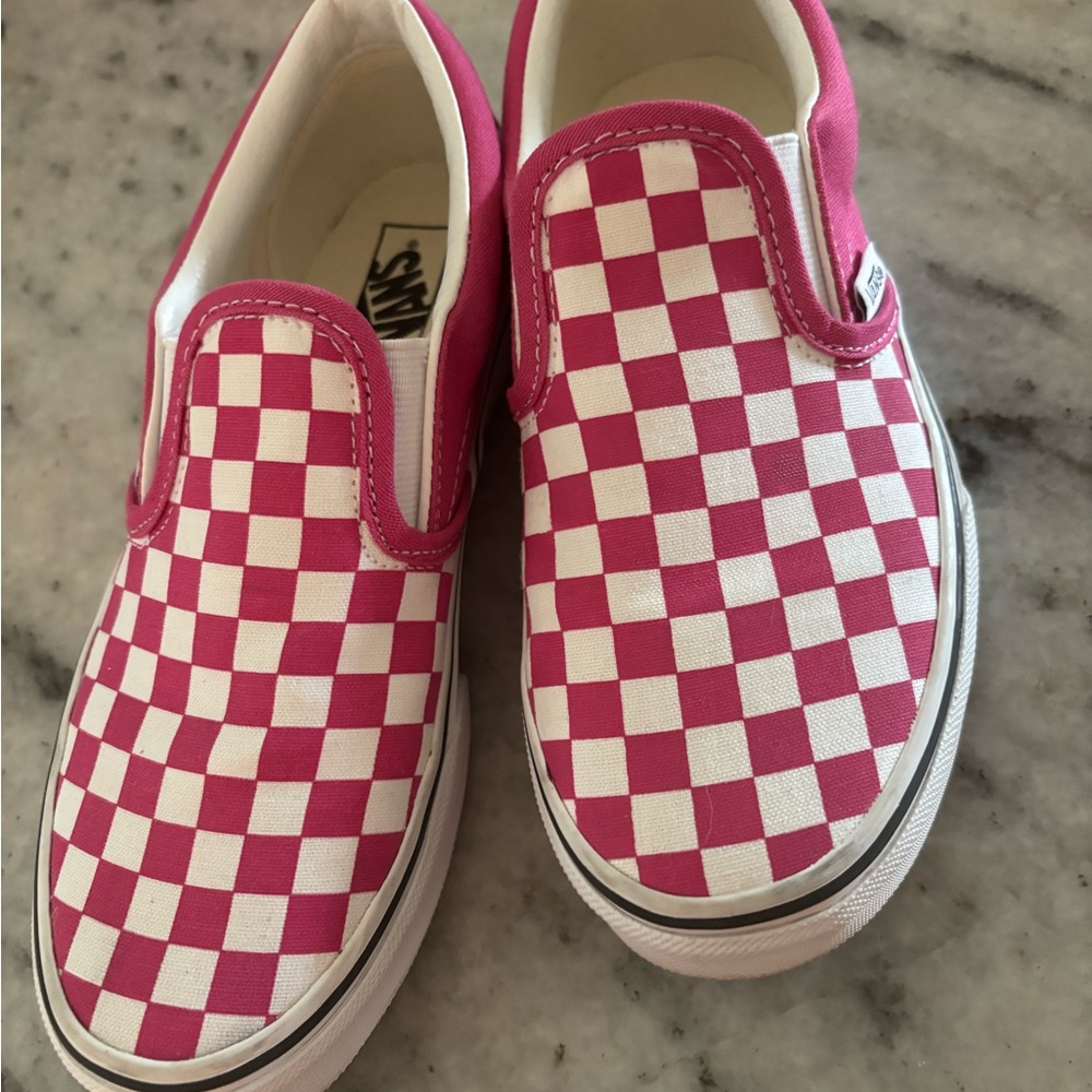 Vans Kids Slip-On Sneakers in Pink and White Checkerboard